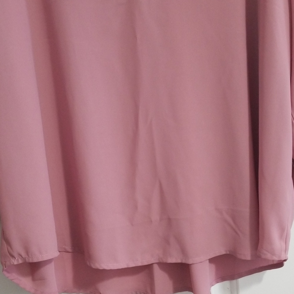 Blouse - Picture 2 of 3